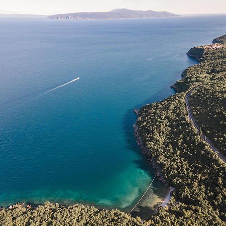 Villa Sabine Apartment Losinj Медвея Екстериор снимка
