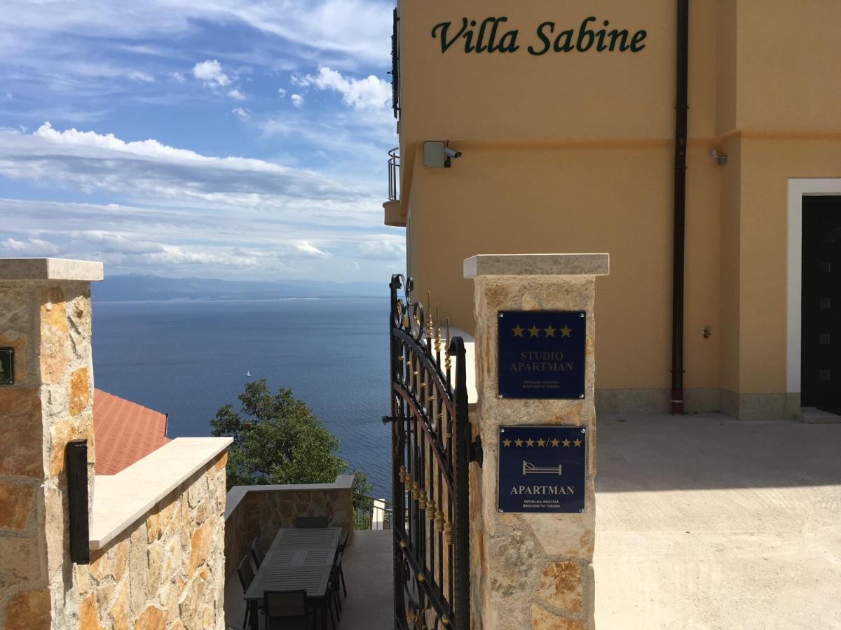 Villa Sabine Apartment Losinj Медвея Екстериор снимка