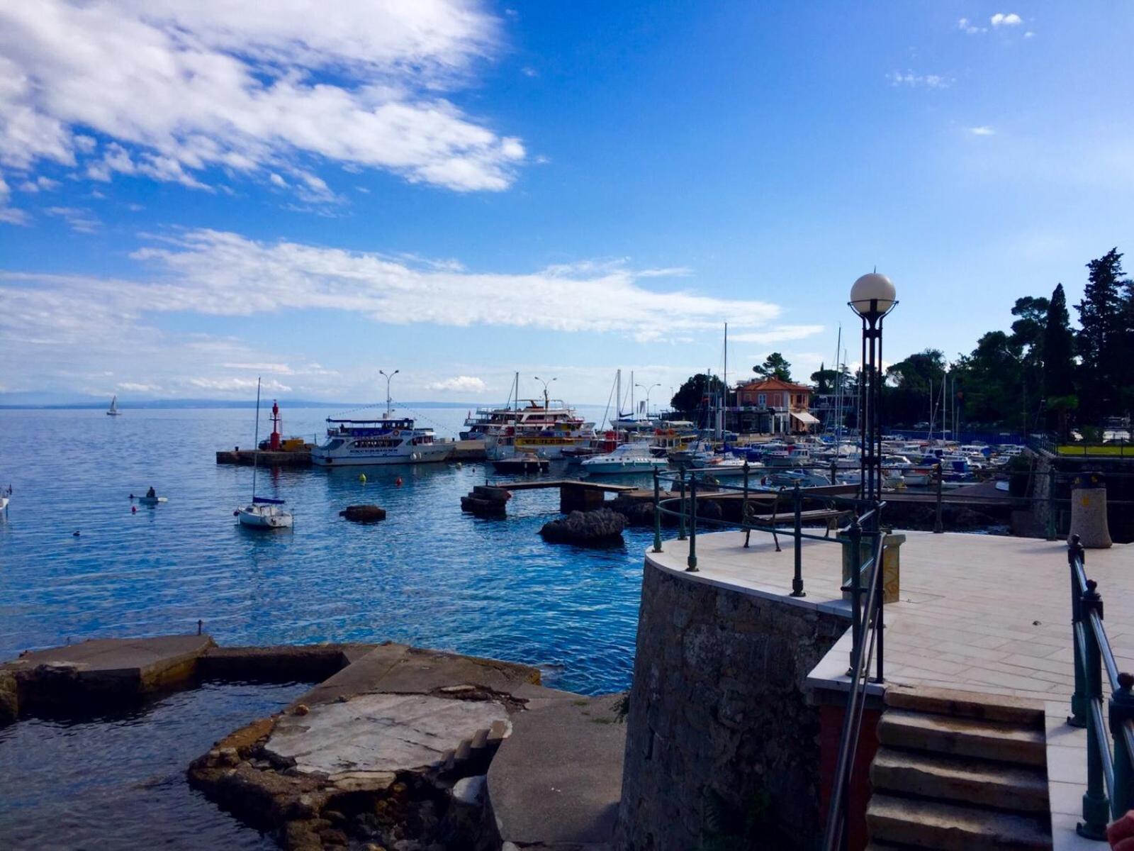 Villa Sabine Apartment Losinj Медвея Екстериор снимка