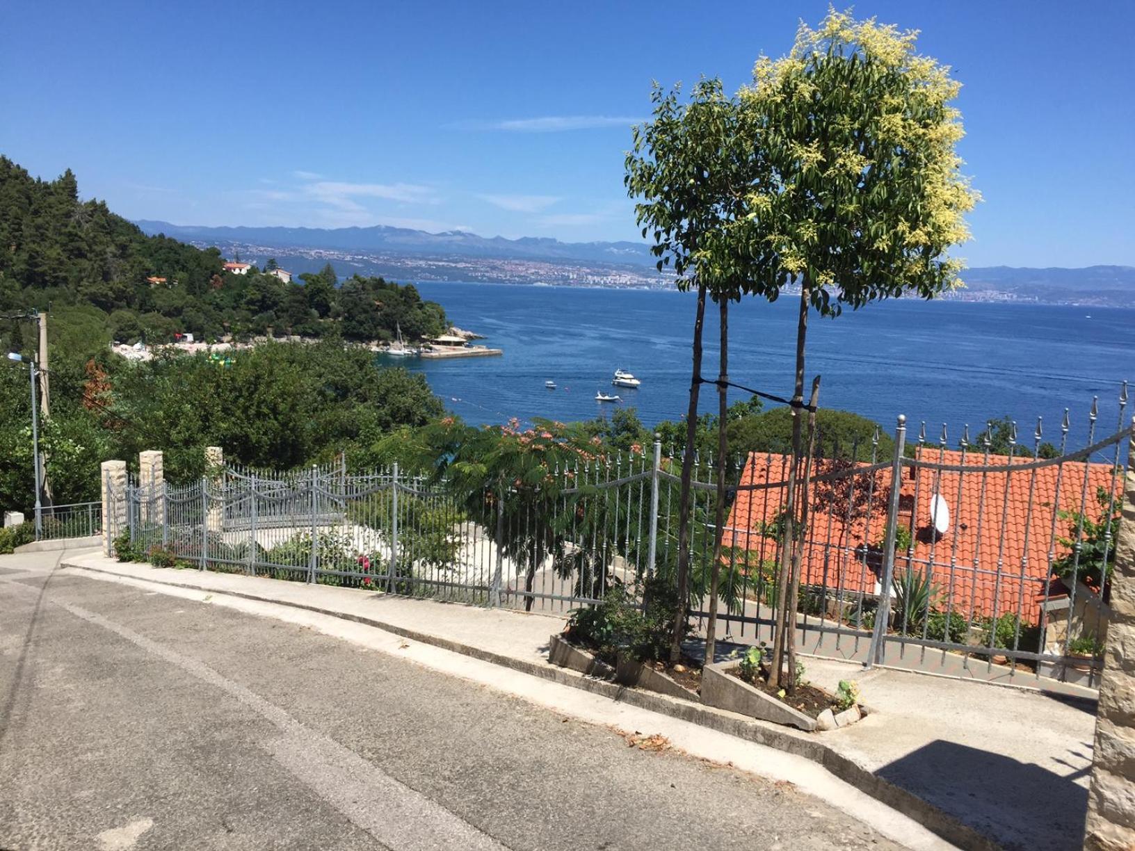 Villa Sabine Apartment Losinj Медвея Екстериор снимка